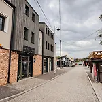 Kamienica Portowa 3*