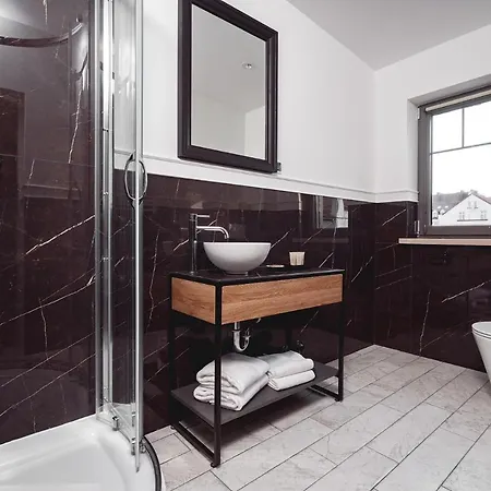 Kamienica Portowa 3* Mikołajki
