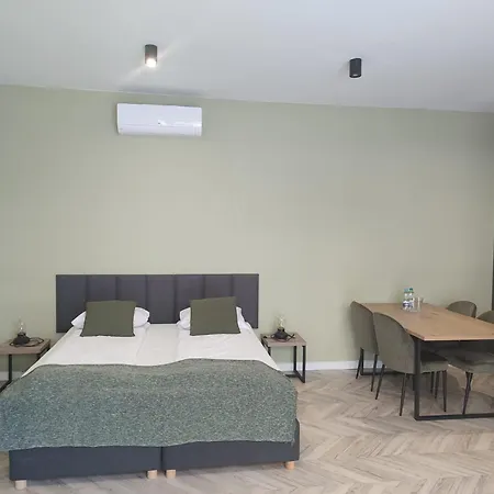 Eco Kamienica Portowa 3* Mikołajki