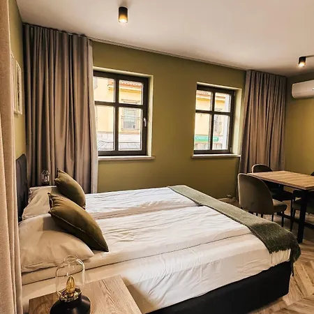 Aparthotel Kamienica Portowa 3*