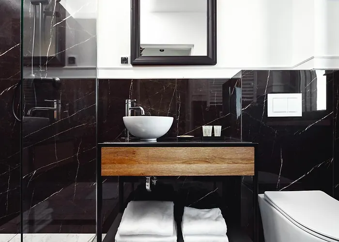 Kamienica Portowa 3*