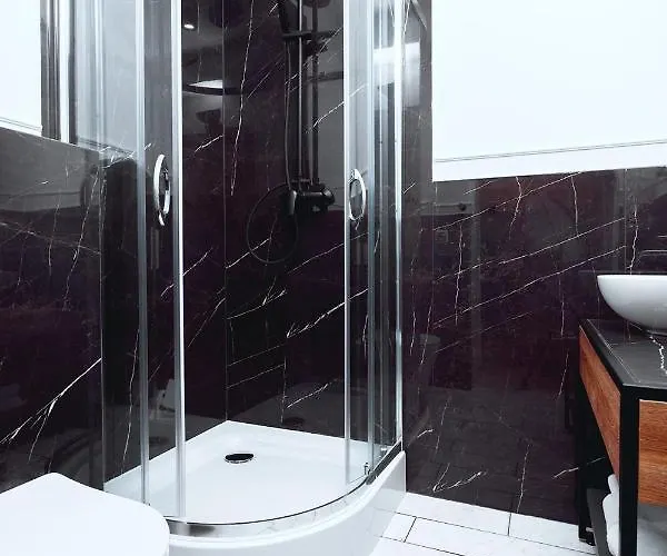 Kamienica Portowa 3*